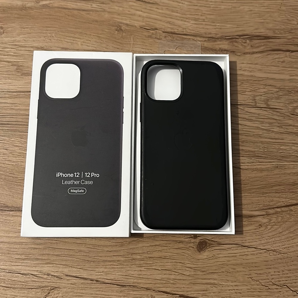 iPhone 12 pro used leather black case